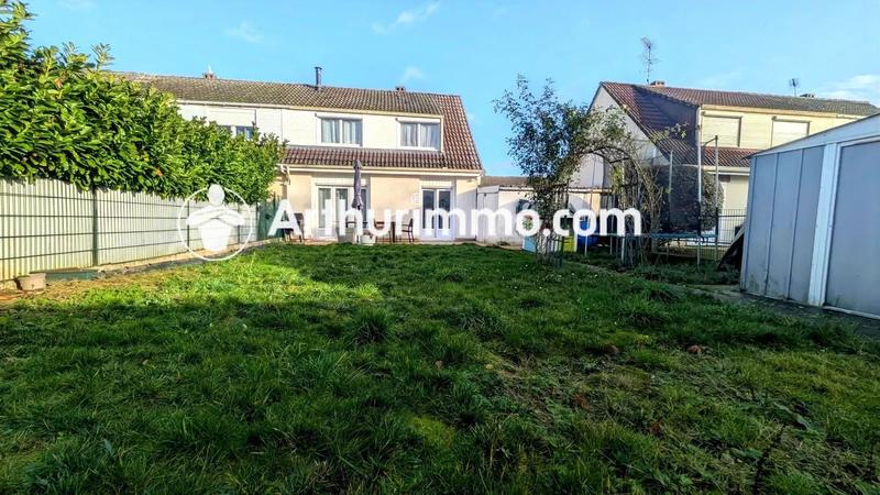 Maison - 83 m² - 5 pièces