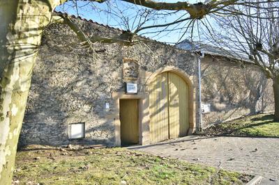 Corps de ferme - 1 260 m² - 14 pièces