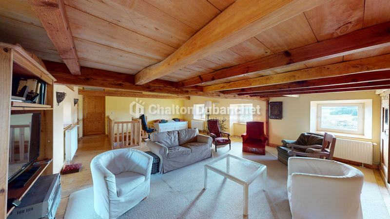 Maison - 393 m² - 13 pièces