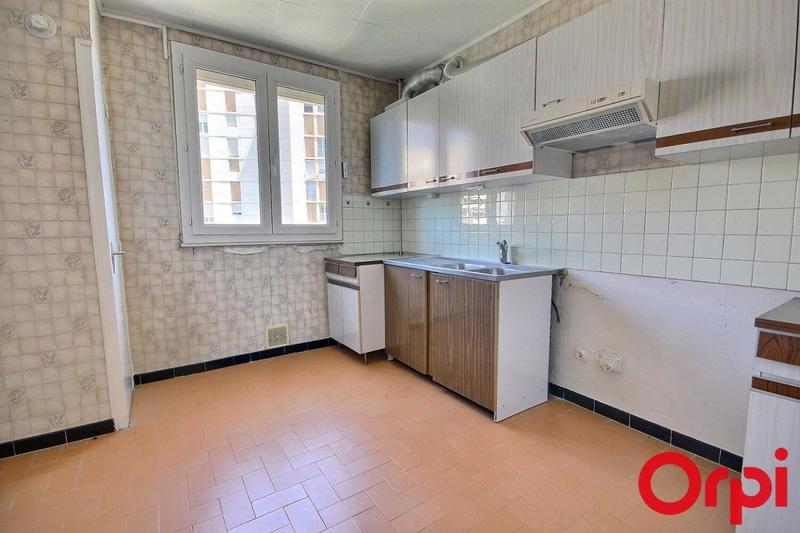 Appartement - 72 m² - 4 pièces