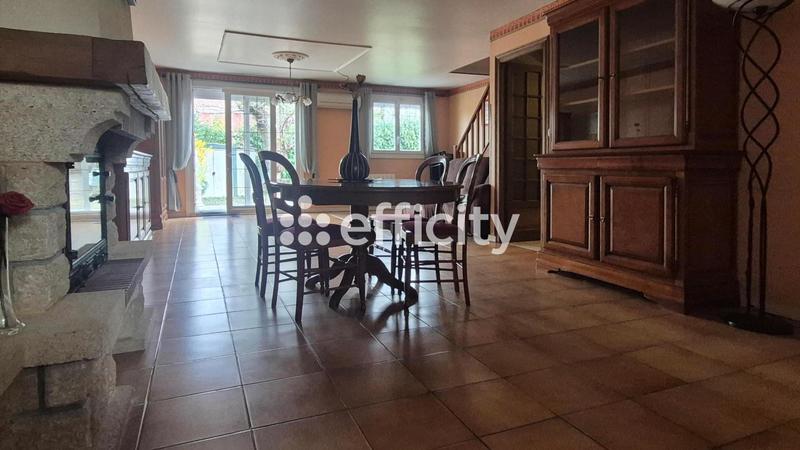 Pavillon - 132 m² - 6 pièces