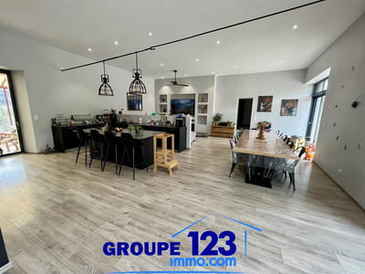 Maison - 125 m² - 4 pièces