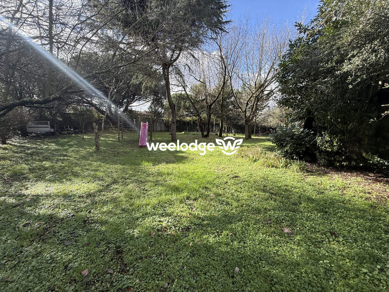 Maison ancienne - 225 m² - 7 pièces