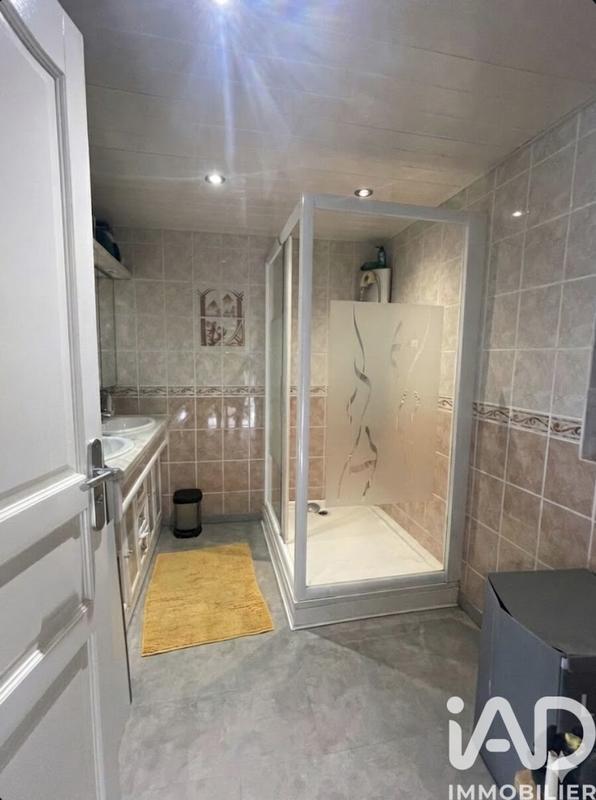 Maison - 145 m² - 7 pièces