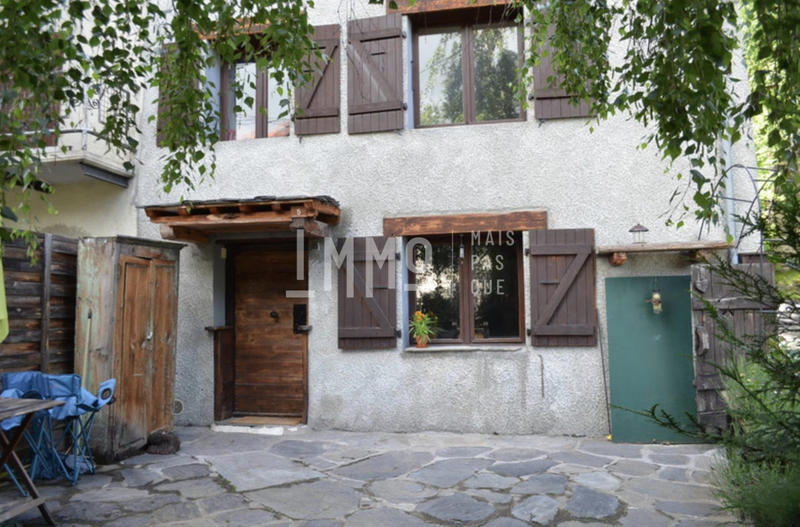 Maison - 107 m² - 5 pièces