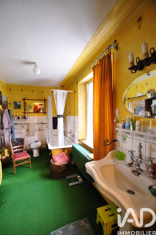 Maison - 161 m² - 7 pièces