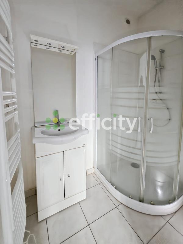 Appartement ancien - 28 m² - 2 pièces