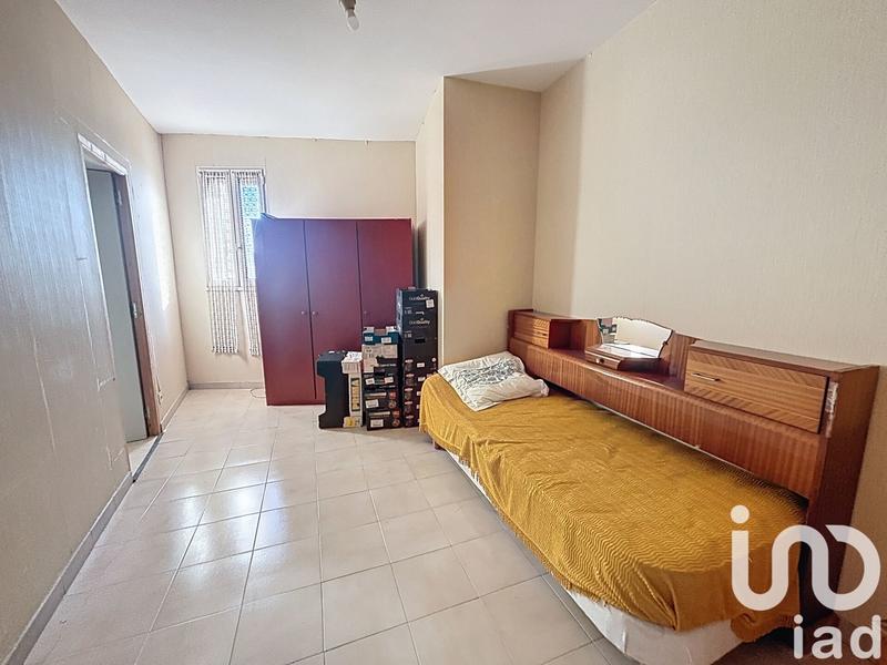 Maison - 200 m² - 5 pièces