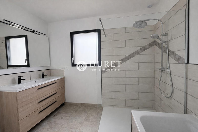 Maison - 112 m² - 4 pièces