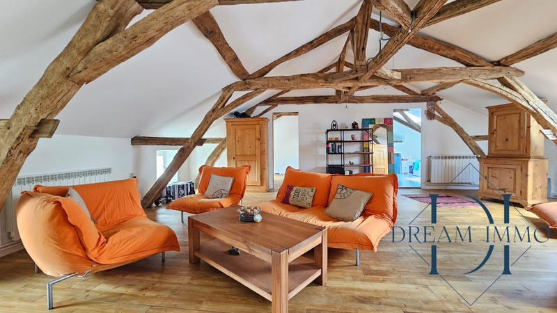 Maison - 308 m² - 5 pièces