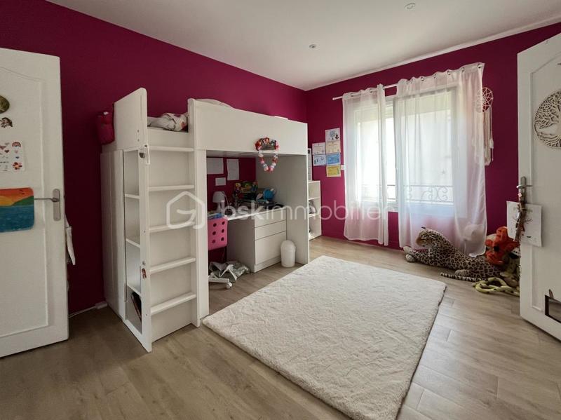 Maison - 142 m² - 4 pièces