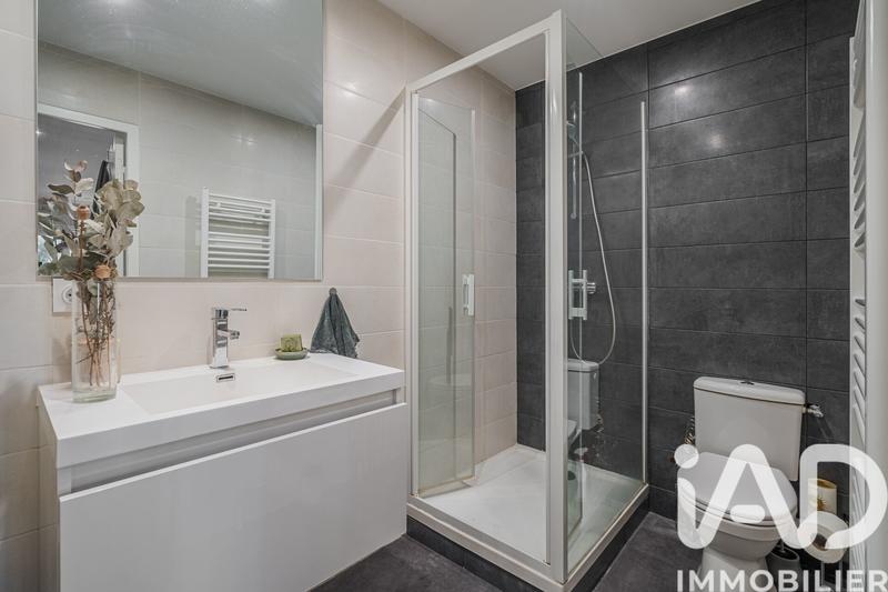 Appartement - 83 m² - 5 pièces