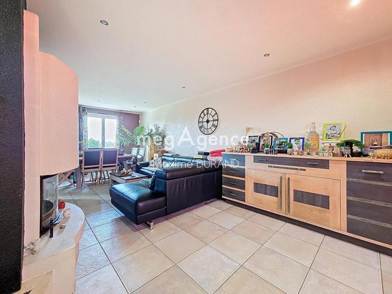 Maison - 143 m² - 7 pièces