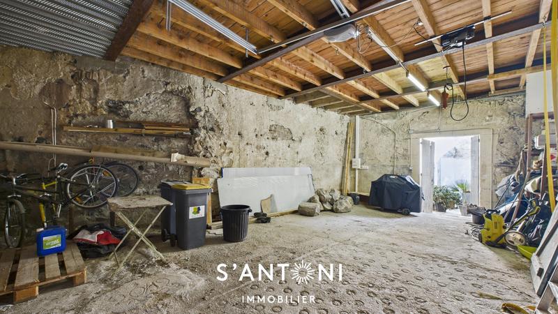 Maison - 176 m² - 7 pièces