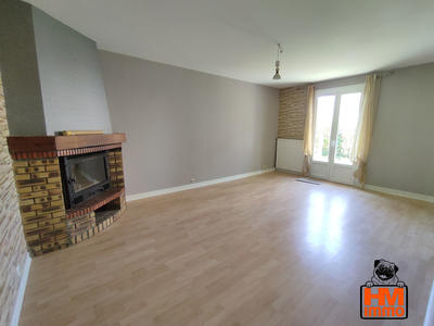 Maison - 80 m² - 4 pièces