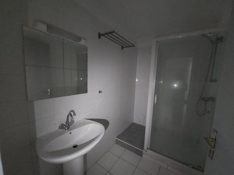 Appartement - 64 m² - 2 pièces