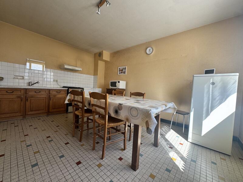 Maison traditionnelle - 125 m² - 6 pièces