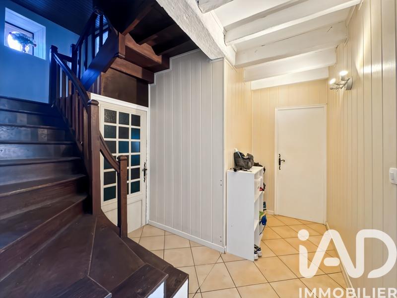 Maison - 158 m² - 8 pièces