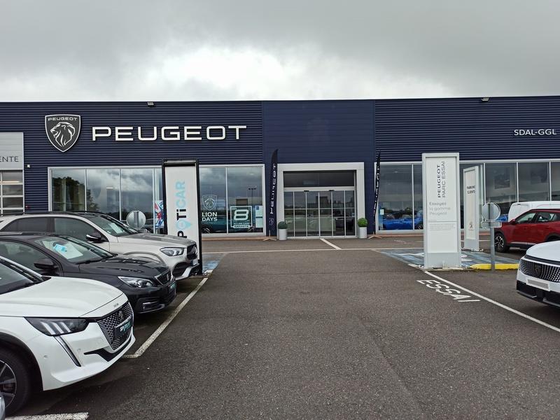 Local commercial - 4 390 m²