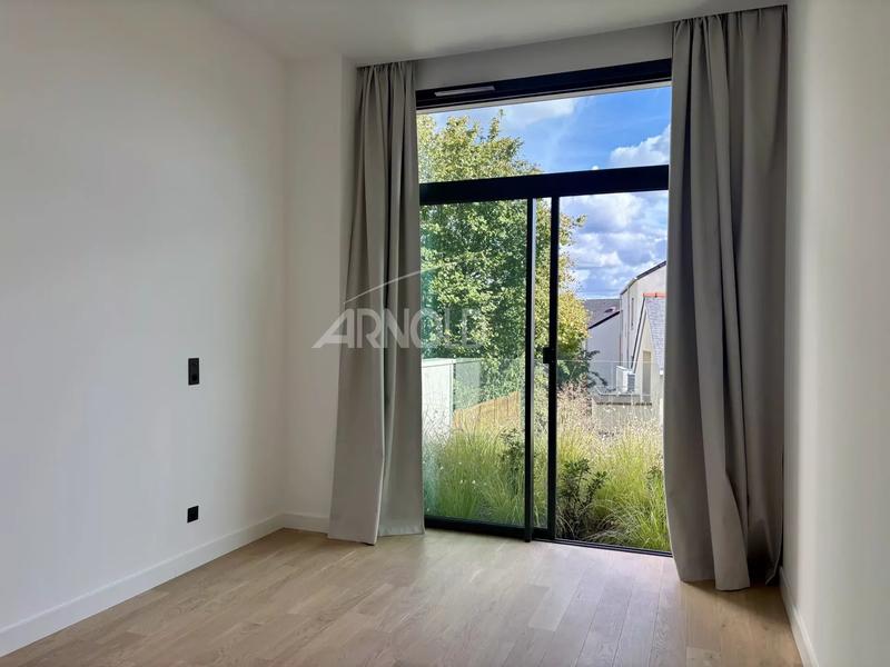 Appartement - 107 m² - 3 pièces