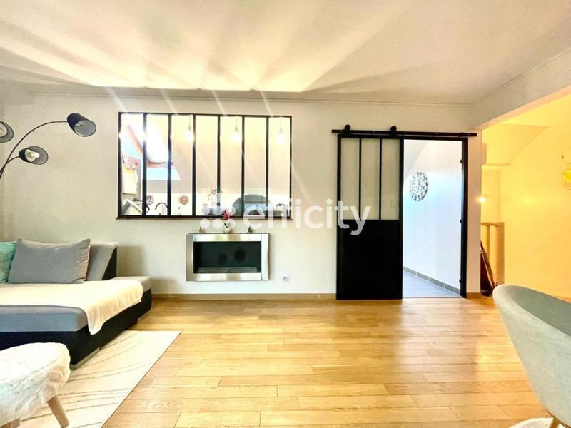 Appartement - 72 m² - 3 pièces