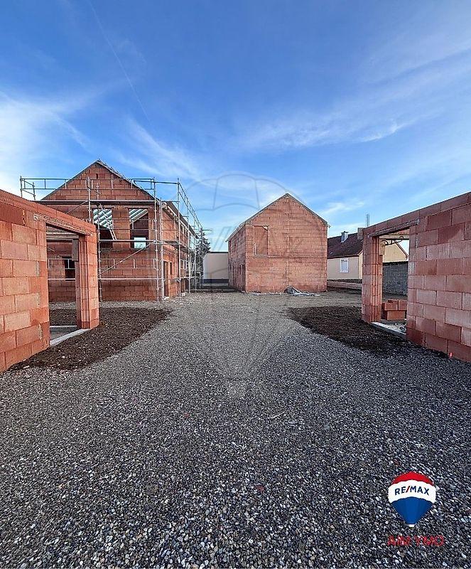 Maison - 100 m² - 8 pièces