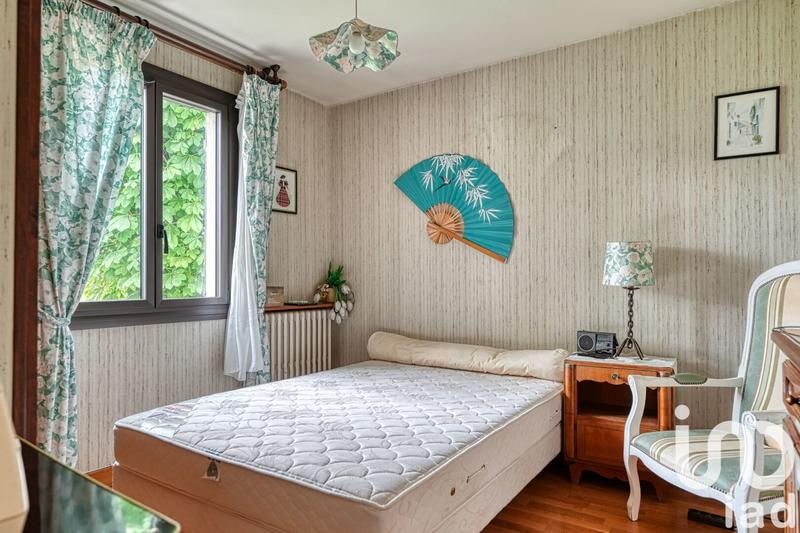 Maison - 93 m² - 5 pièces