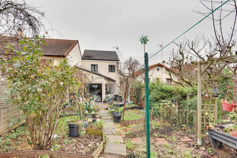 Maison - 120 m² - 4 pièces