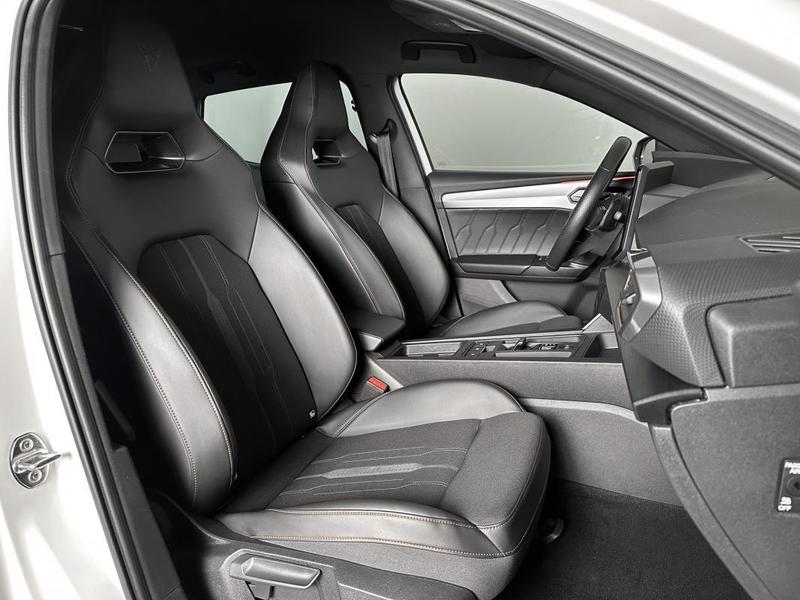 Cupra Leon Vz 245ch Dsg E-Hybride Rechargeable Digital Cockpit Baquets Chauff Carplay Gps Regul Acc