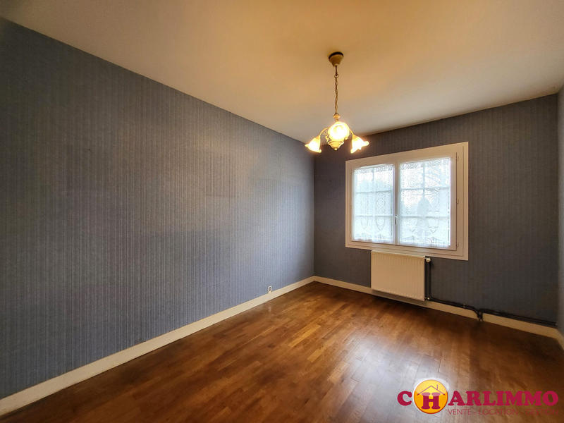 Maison traditionnelle - 133 m² - 6 pièces