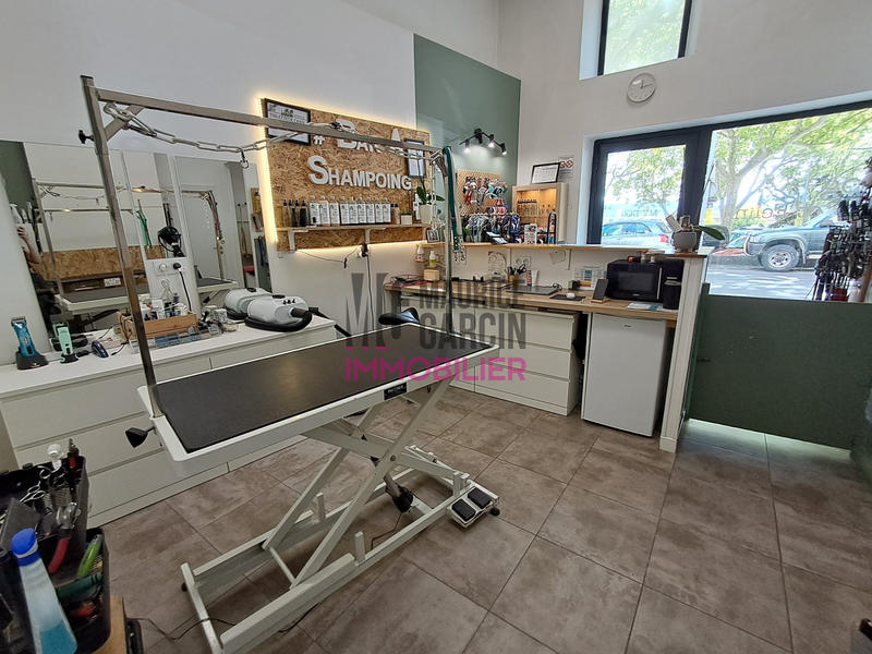 Local commercial - 30 m² - 1 pièce