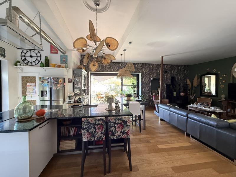 Maison bourgeoise - 290 m² - 7 pièces