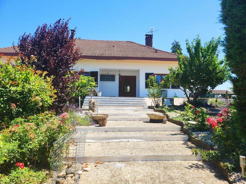 Maison - 186 m² - 7 pièces