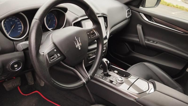 Maserati Ghibli 3.0 d 275 Bva . - Automatique Toit ouvrant