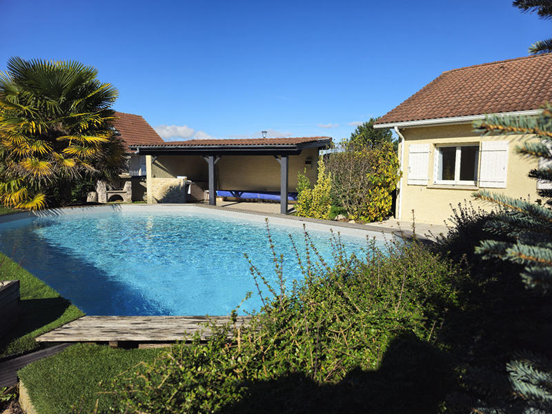 Maison - 120 m² - 4 pièces