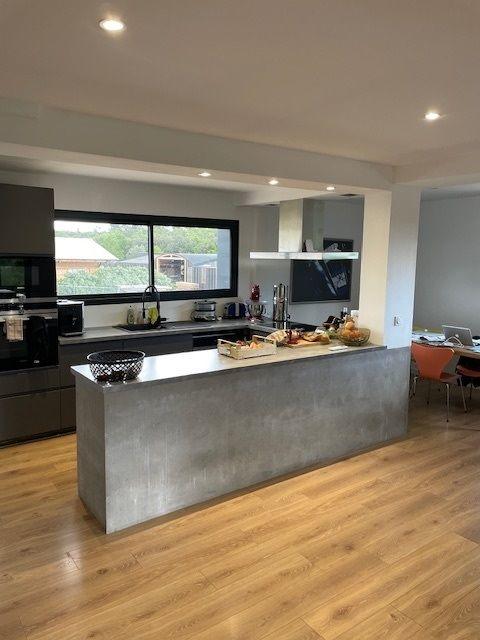 Villa - 219 m² - 7 pièces