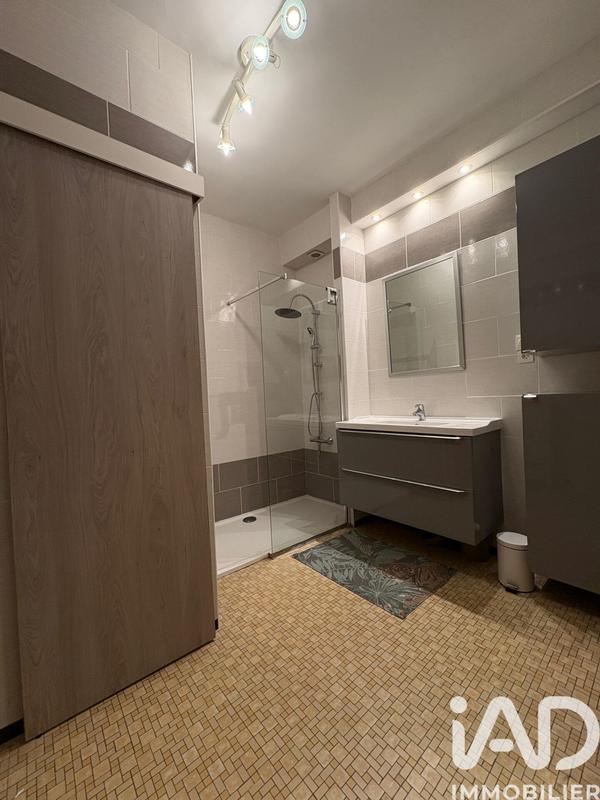 Maison de village - 235 m² - 8 pièces