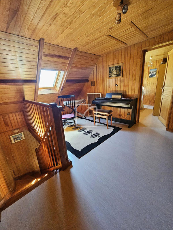 Maison - 154 m² - 6 pièces