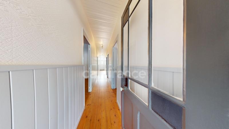 Maison - 179 m² - 7 pièces