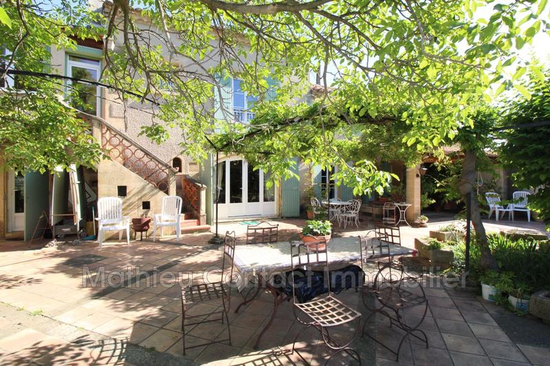 Mas - 230 m² - 7 pièces