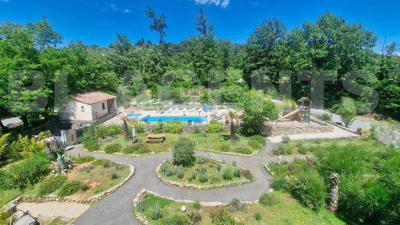 Appartement - 61 m² - 4 pièces