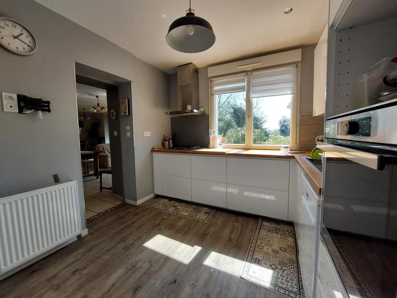 Maison - 80 m² - 5 pièces