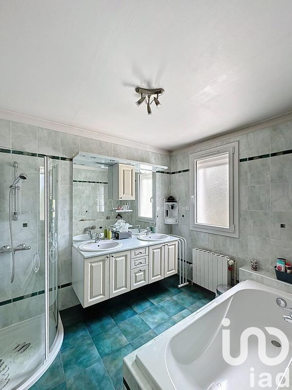 Maison - 148 m² - 6 pièces