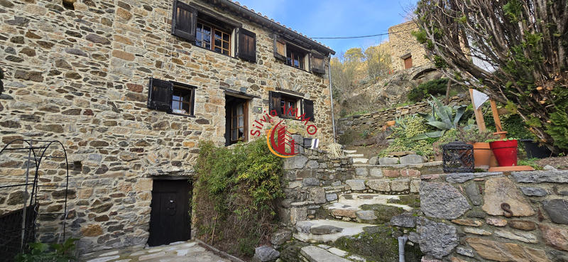 Maison de village - 145 m² - 6 pièces