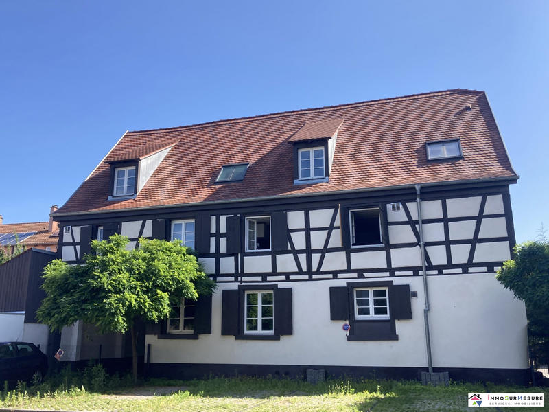 Appartement - 90 m² - 4 pièces