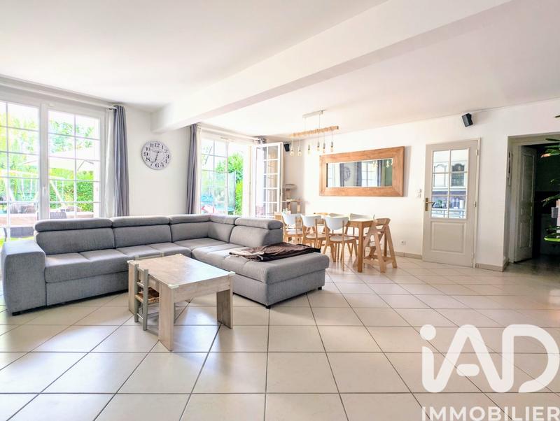 Maison - 147 m² - 6 pièces