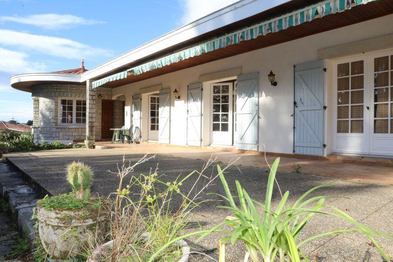 Maison - 208 m² - 7 pièces