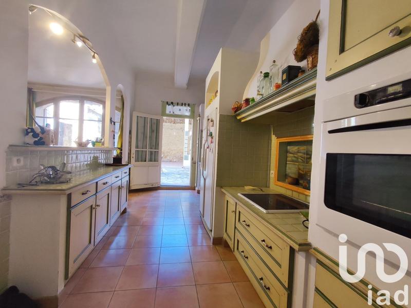 Maison de ville - 285 m² - 9 pièces