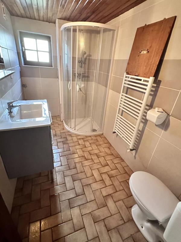 Propriété - 157 m² - 6 pièces