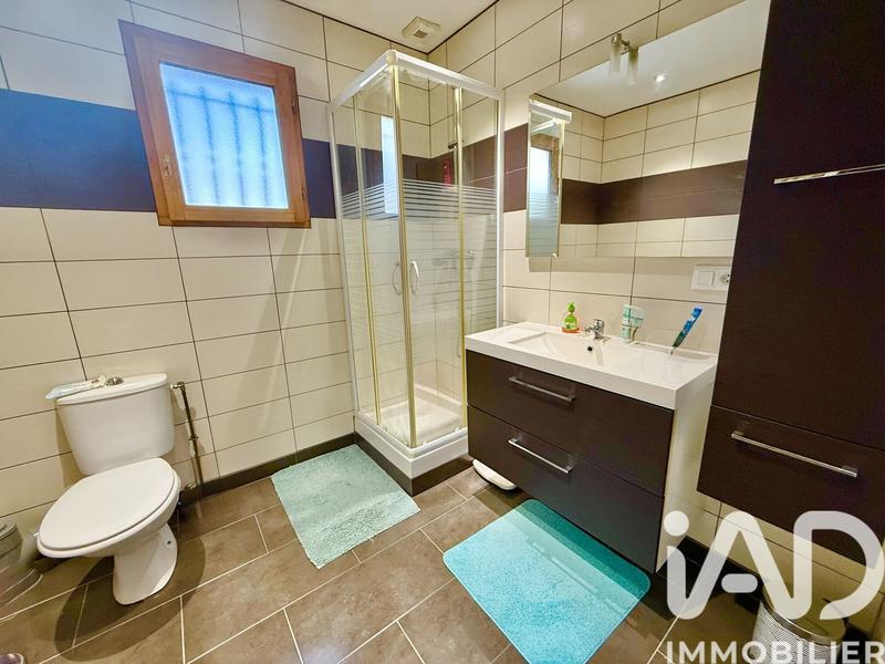 Maison - 95 m² - 6 pièces